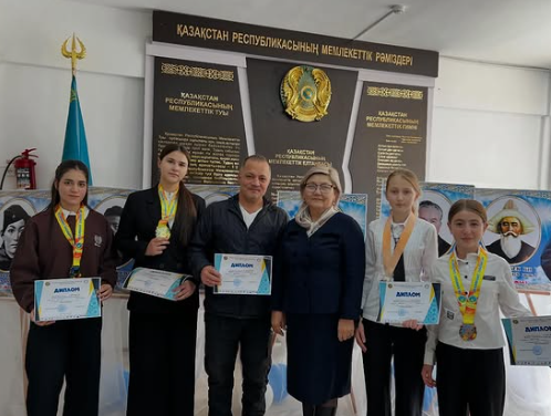 Қыздарымызға үлкен алғыс пен мақтаныш!