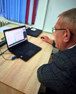 “Жасанды интеллект дәуіріндегі информатика сабағы: мұғалімге арналған инновациялық шешімдер”